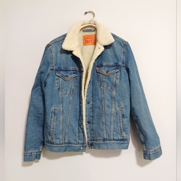 Levi's Light Blue Denim Jacket with Cream Lining - Picture 1 of 7